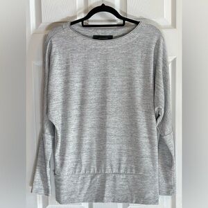 WHITE HOUSE BLACK MARKET Women’s Small crew neck-Ribbed Knit Pullover